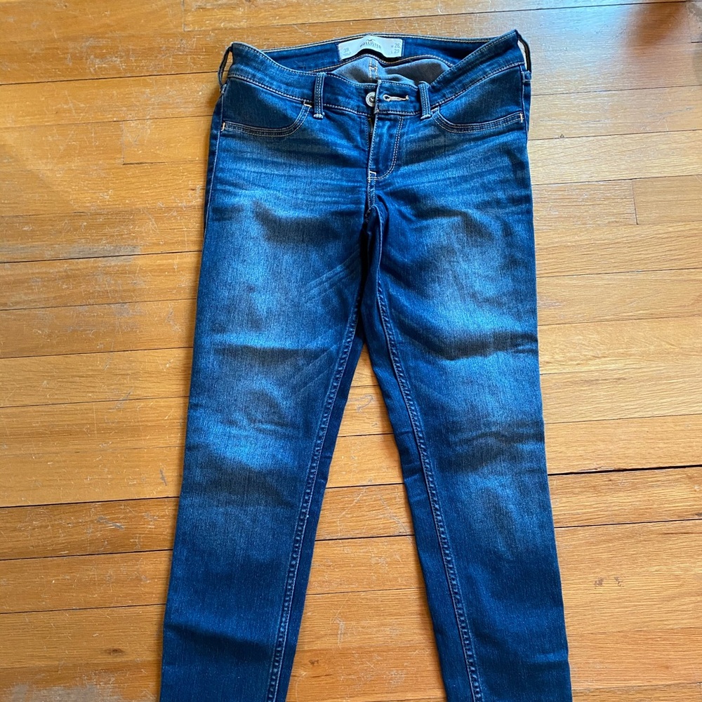 Hollister jeans